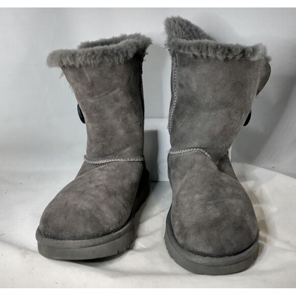 UGG Boots Womens Size 7 Bailey Button II Snow Gray Suede Ankle Pull On - Picture 5 of 9